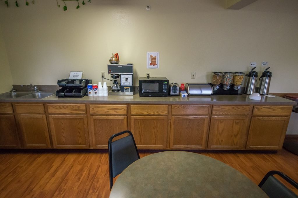 Heritage Grand Inn Canton Restaurant photo
