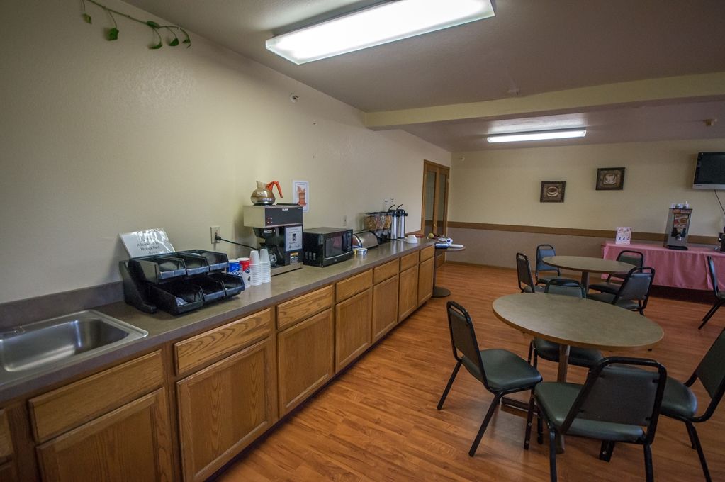 Heritage Grand Inn Canton Restaurant photo