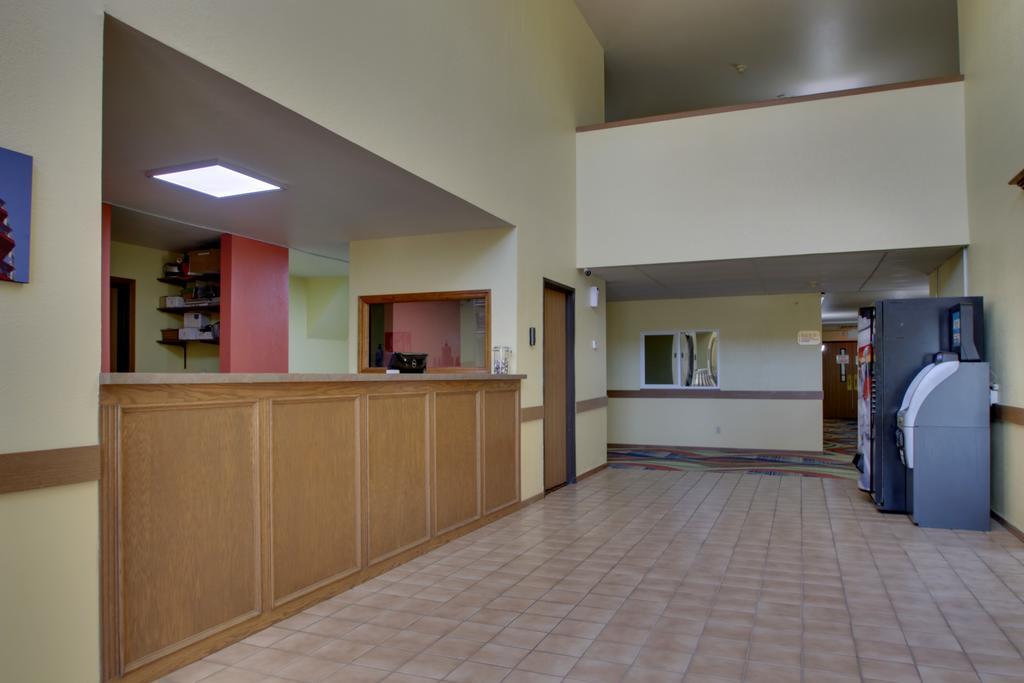 Heritage Grand Inn Canton Exterior photo