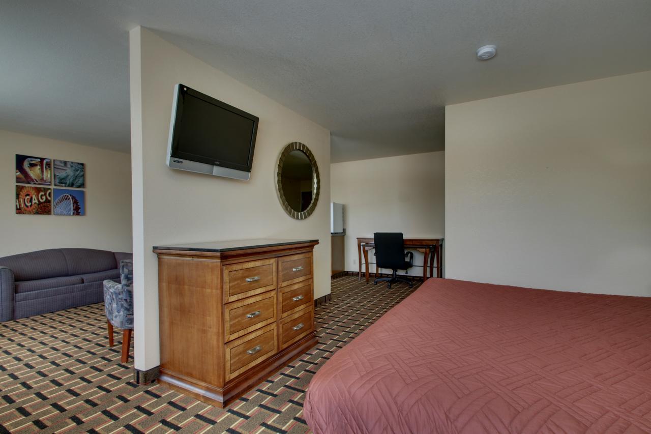 Heritage Grand Inn Canton Exterior photo
